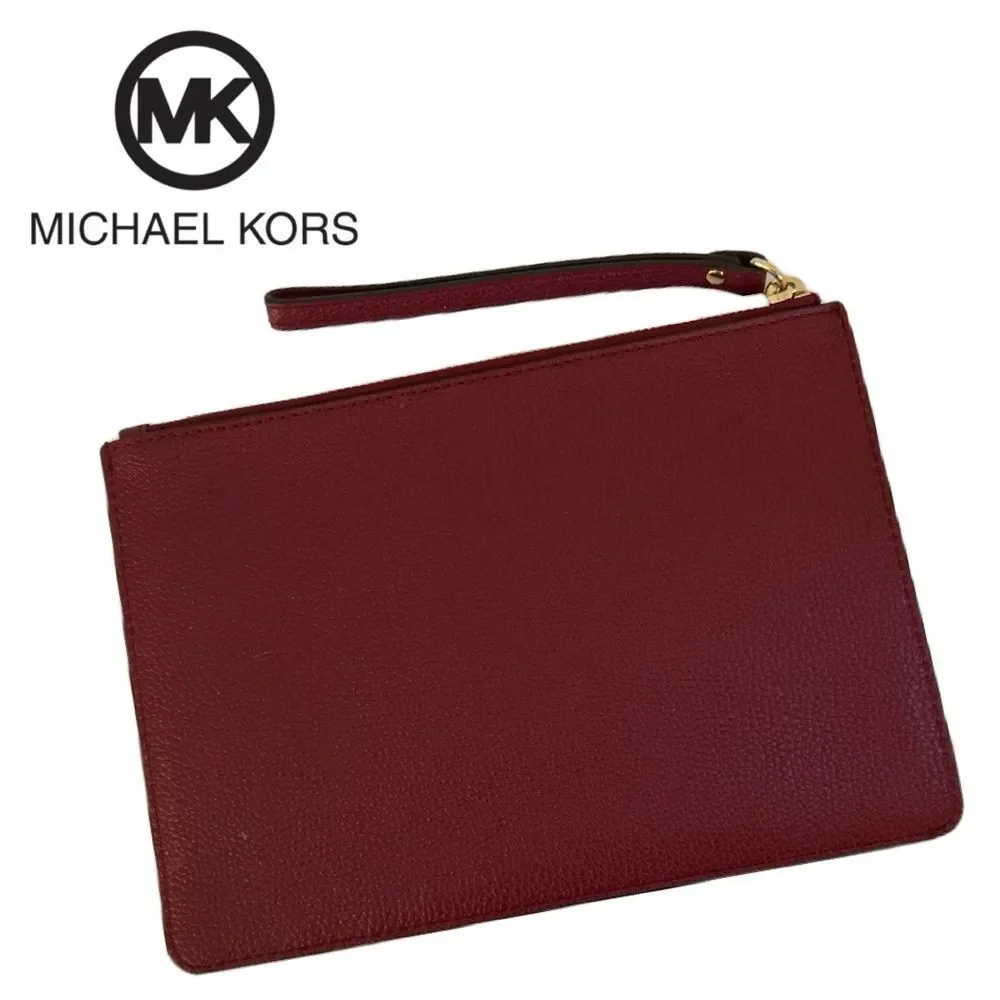 Michael Kors Leather Jet Set Travel XL‎ Zip Clutch